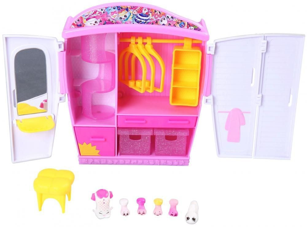 Shopkins Cupcake Queen Cafe'