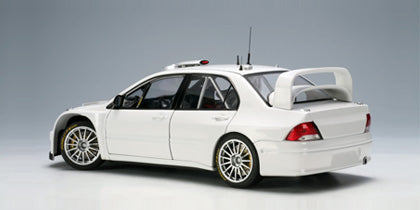 Mitsubishi Lancer Wrc05 Plain Body Version 1:18
