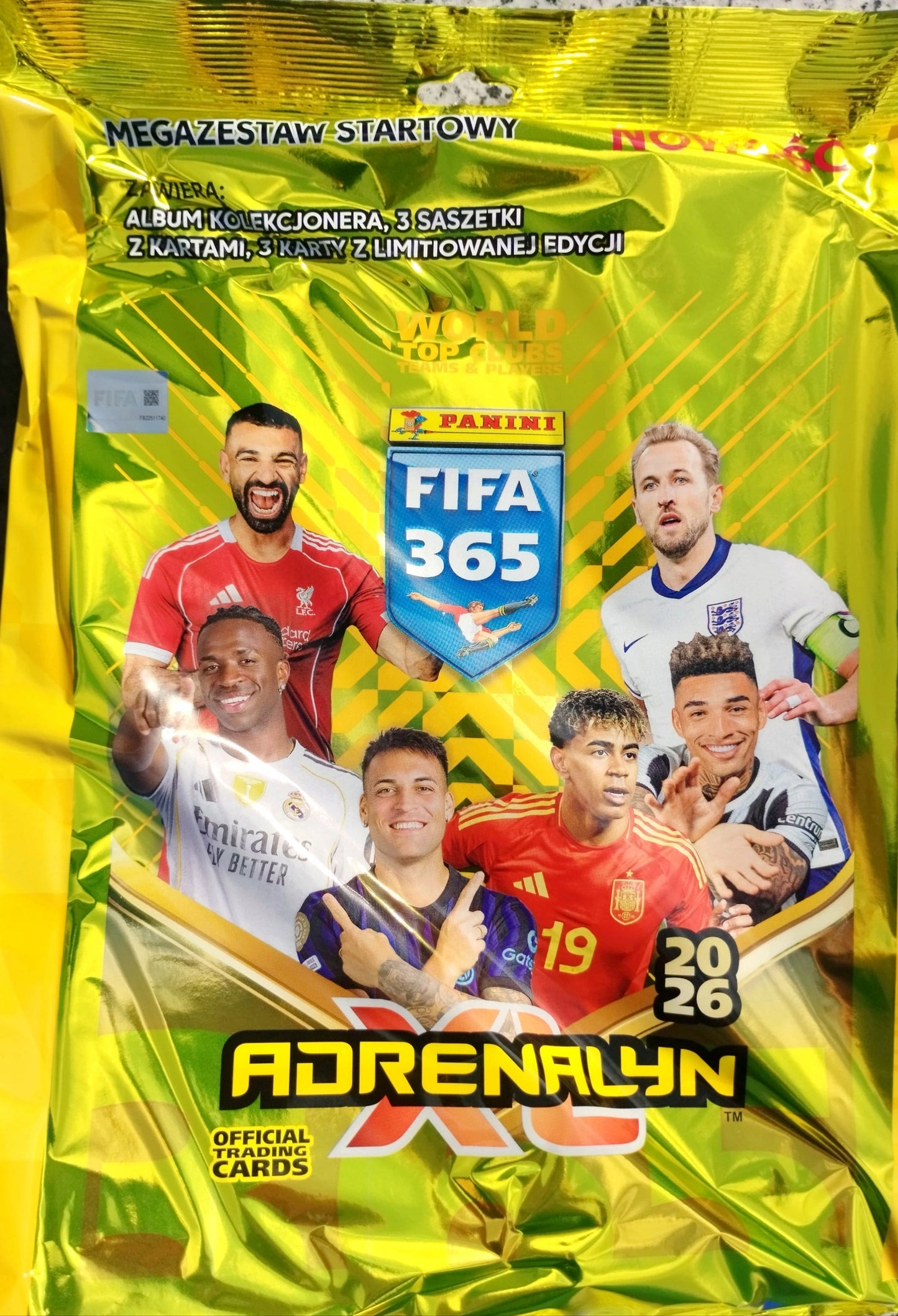 Panini FIFA 365 Adrenalyn XL 2026 Mega Starter Set