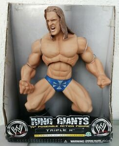 Ring Giants Triple H 30cm Figure