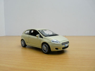 Fiat Grande Punto Beige 3 Doors 1/43