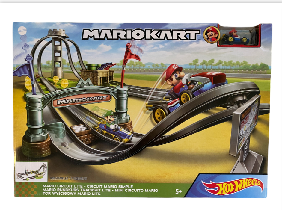 Mattel Hot Wheels Mario Kart Circuit Track And Die-Cast