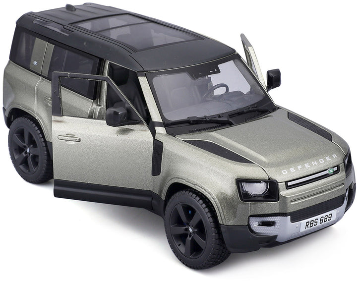 Bburago 1-24 Land Rover Defender 110 2022 Light Green Metallic