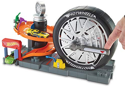 Hot Wheels Super Spin Tire Shop