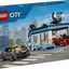 LEGO City Drive-Through Car Wash 60497