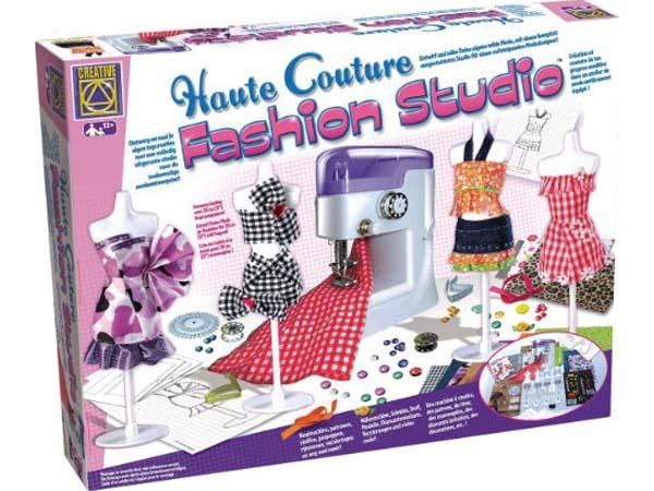 Sewing Machine - Fashion Studio
