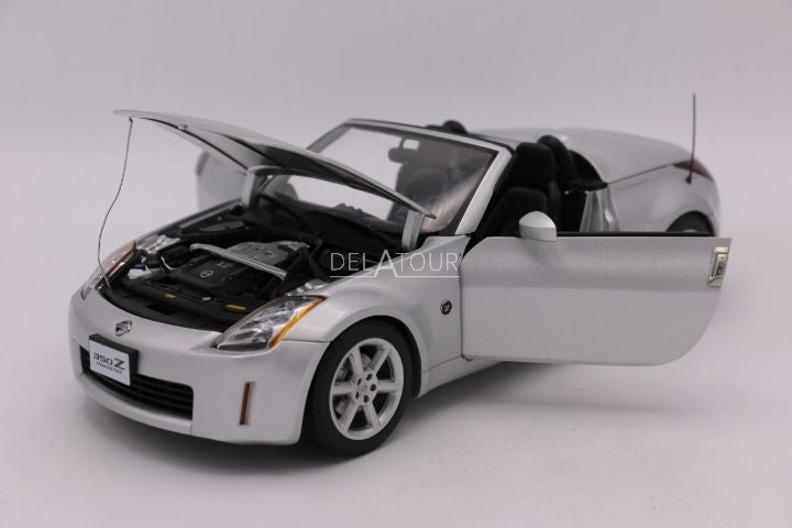 Nissan 350 Z Roadster 1:18