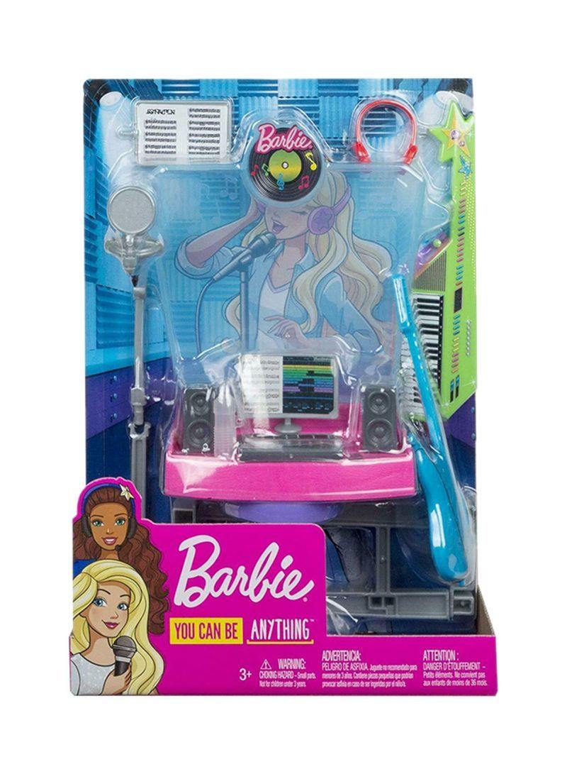 Barbie Deejay