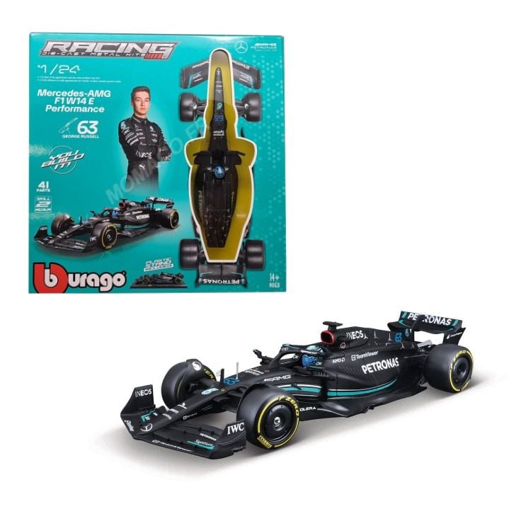 Bburago F1 KIT Mercedes AMG W14 George Russell 1-24 Model Car with Helmet