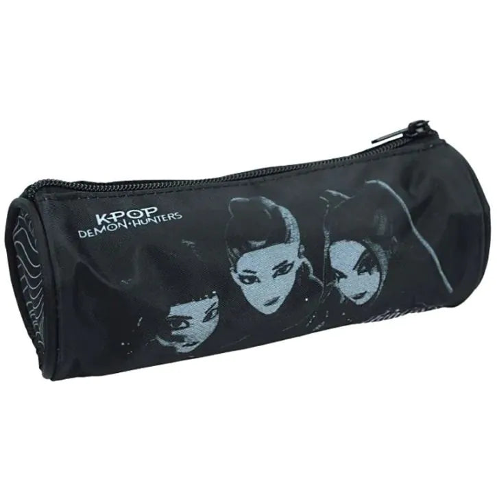 K-Pop Demon Hunters Black Huntrix Round Pencil Case 21 CM