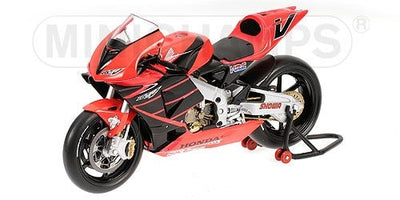 Honda Rc211V - Valention Rossi - Summer Testbike 2001 1:12