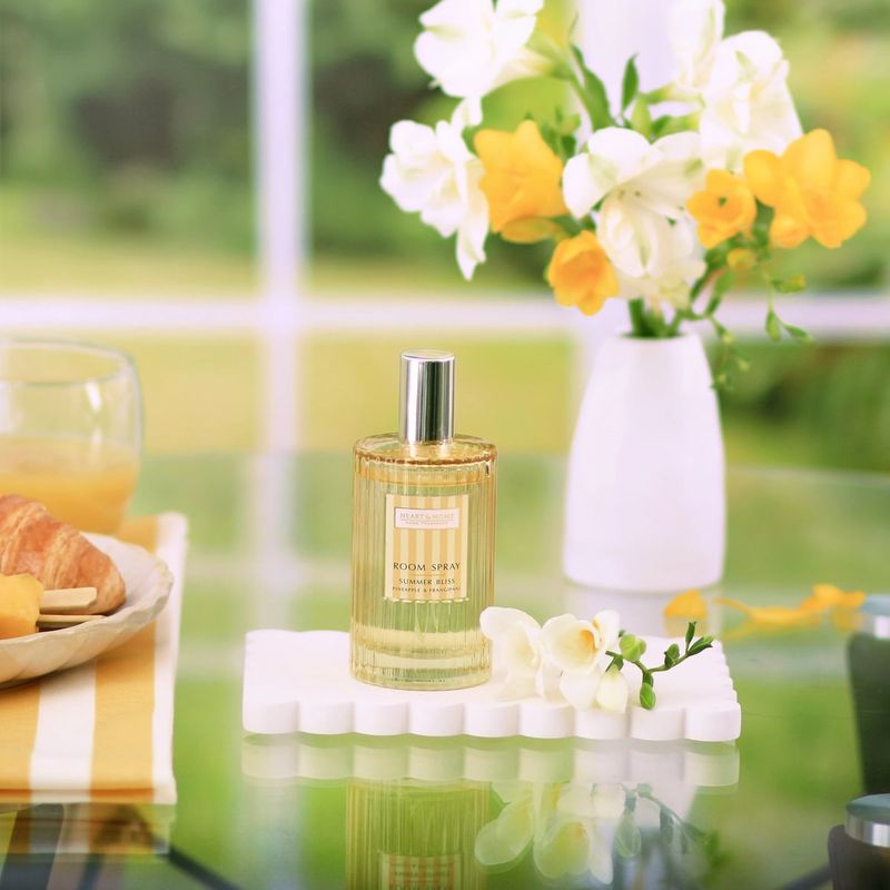 Heart & Home Room spray - Summer Bliss pineapple & Frangipani 90ml