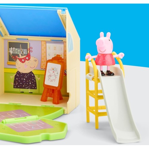Peppa Pig Peppa's Pop-open Playgroup Playset